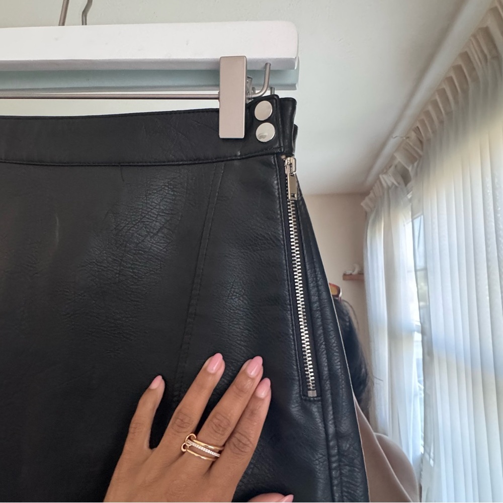 ZARA Black Leather Skirt Size S - Picture 5 of 9